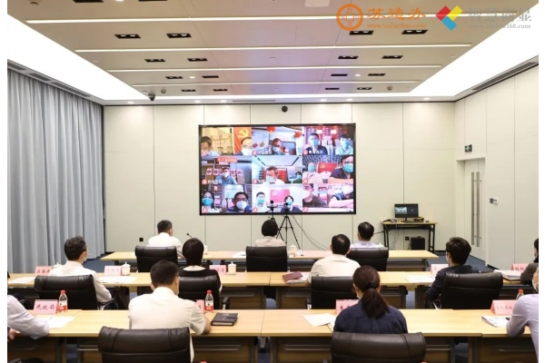 机场防疫突击队代表，在“云端”与大家互动交流